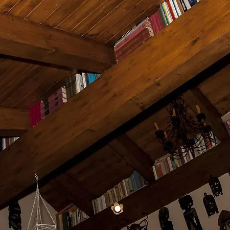 L'incanto Cava deʼ Tirreni