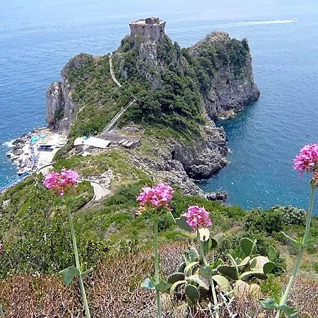 L'incanto Cava deʼ Tirreni