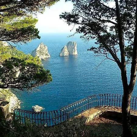 L'incanto Cava deʼ Tirreni